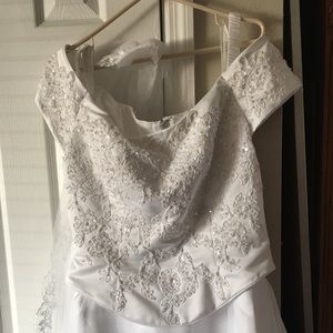 White wedding dress